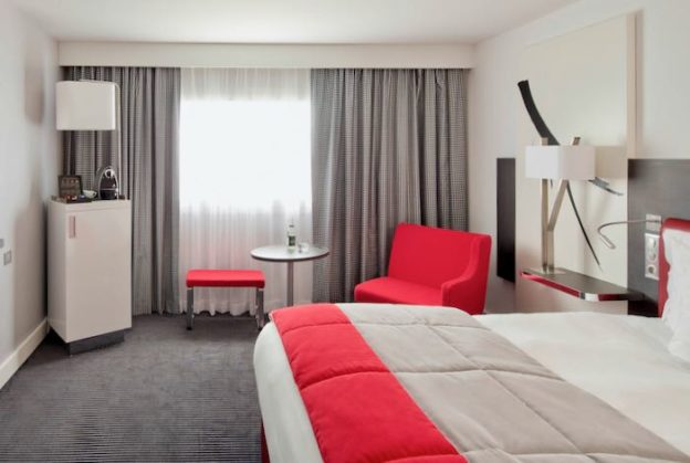 11 BEST HOTELS At Paris Airport CDG - Near Terminal