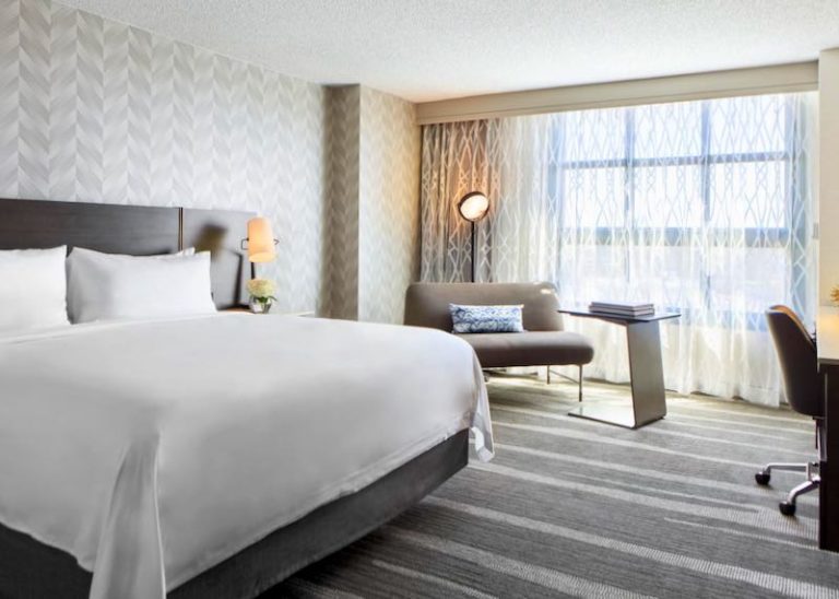 9 BEST HOTELS near LAX AIRPORT in Los Angeles