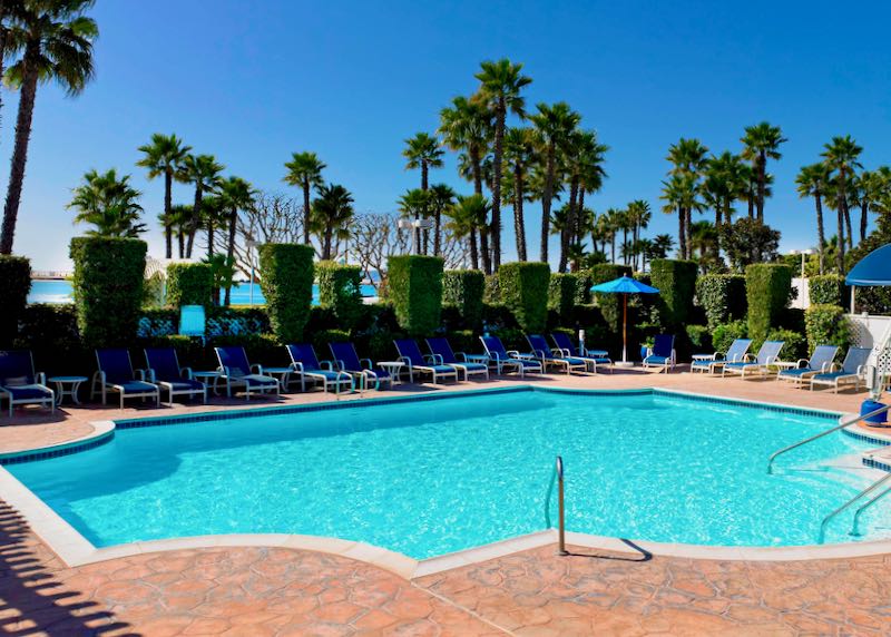 Best hotel near San Diego Airport with pool.