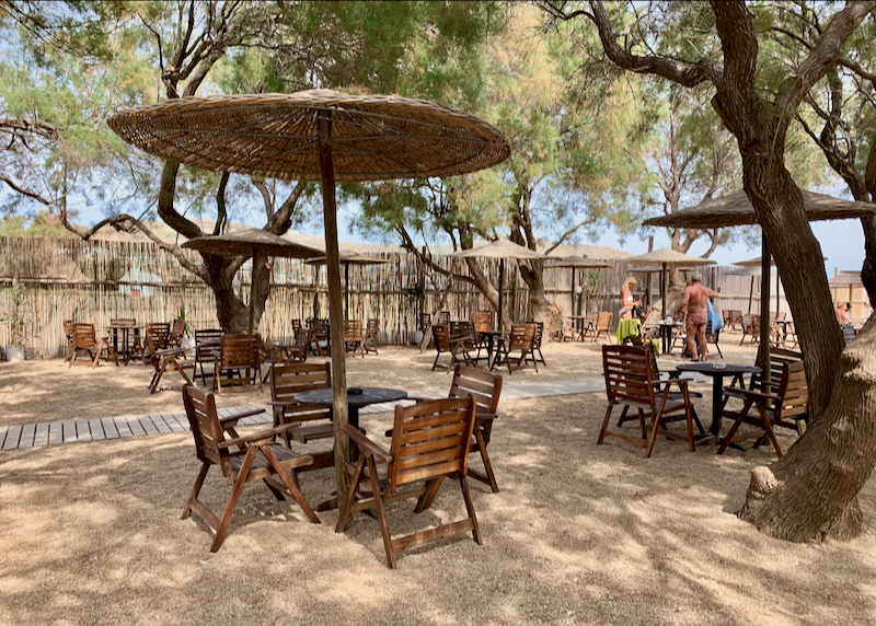 agrari beach cafe tables