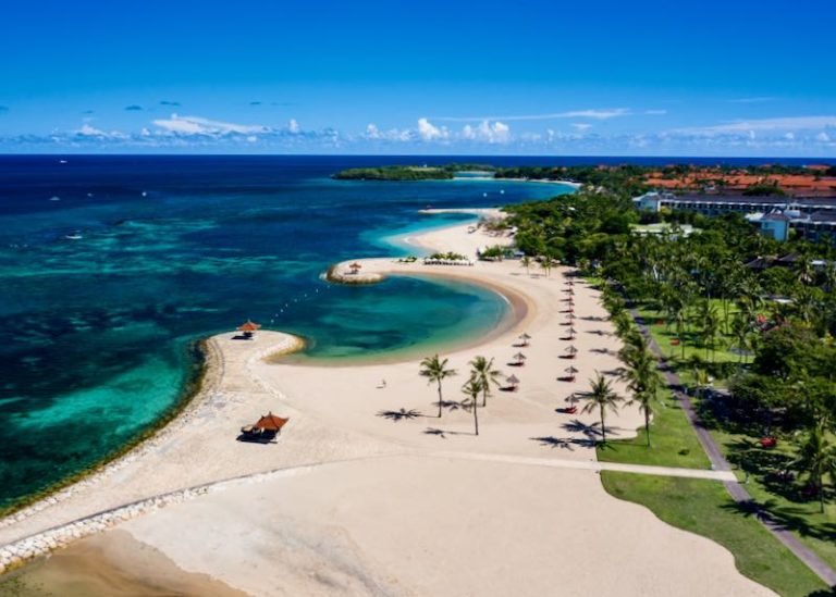 12 Best Beaches & Beach Hotels in Bali Kuta, Seminyak, Sanur, Jimbaran, Nusa Dua