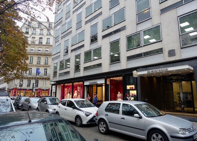 Avenue Montaigne shopping street in Paris