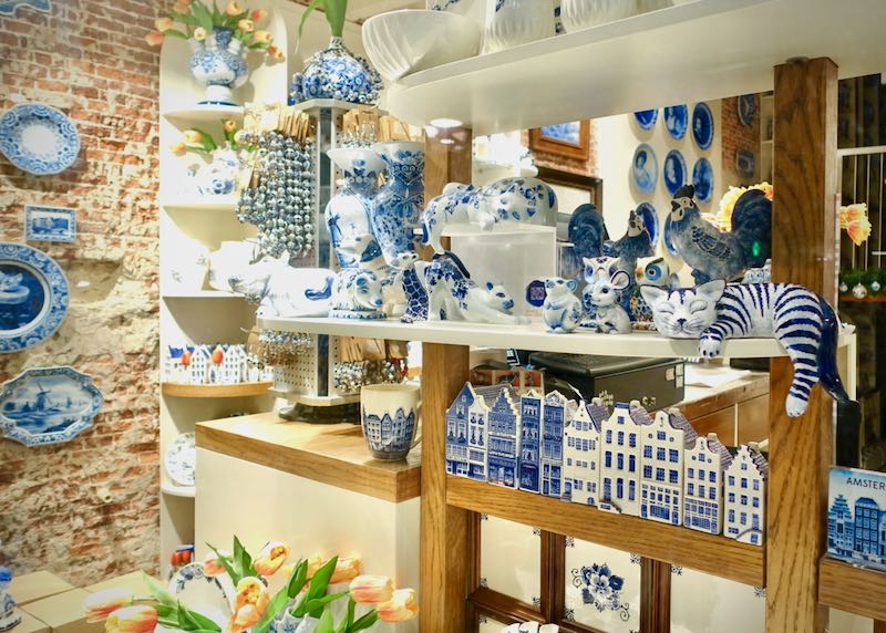 Store displays of delft pottery