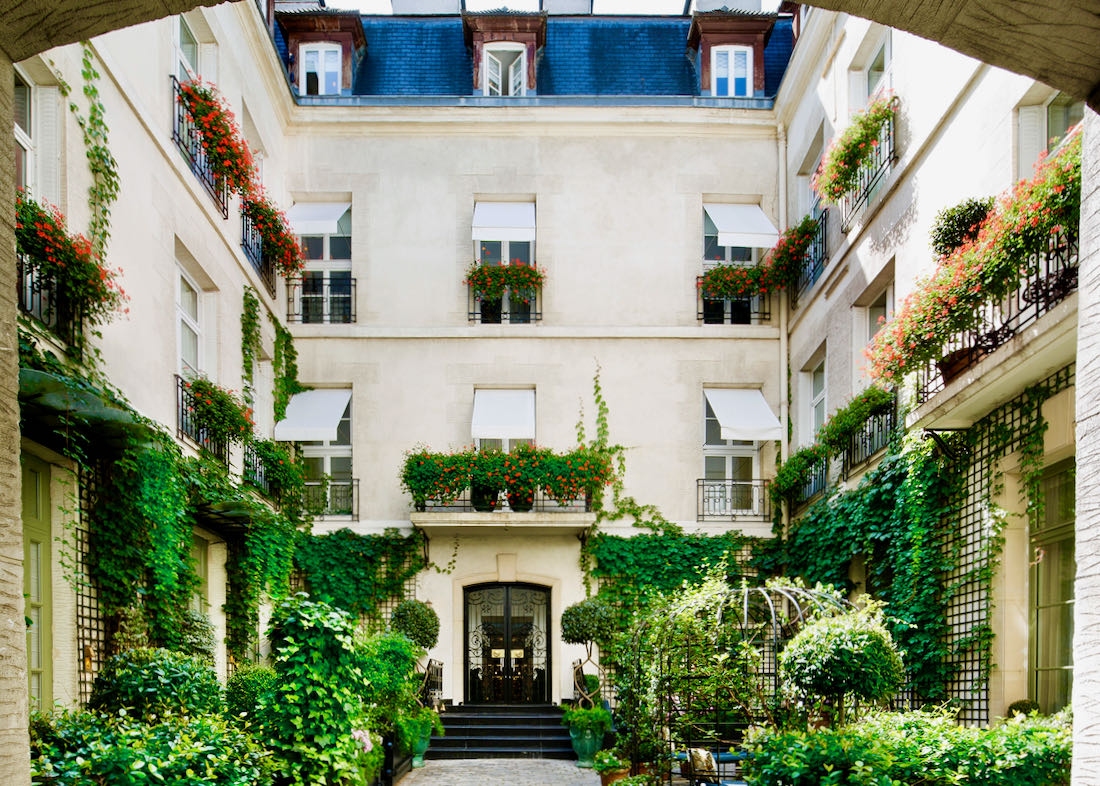 where-to-stay-in-paris-best-areas-neighborhoods