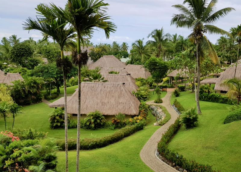 Review of Outrigger Beach Resort in Fiji