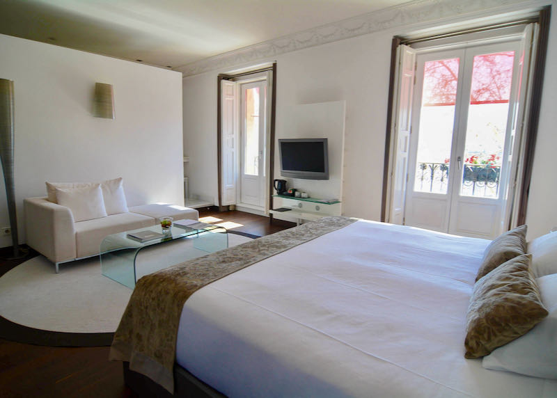 Review of Hospes Puerta de Alcalá hotel in Madrid.