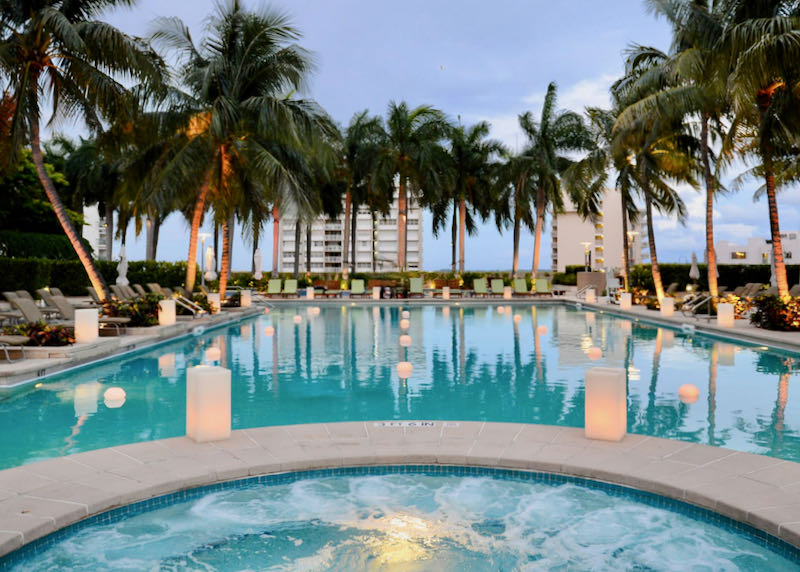 Luxury hotel with outdoor pool in Miami.
