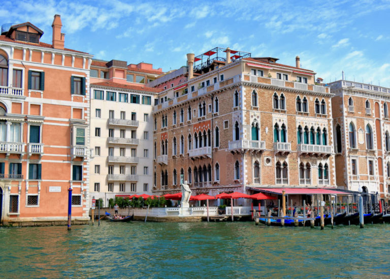 WHERE TO STAY in VENICE - Best Areas & Neighborhoods