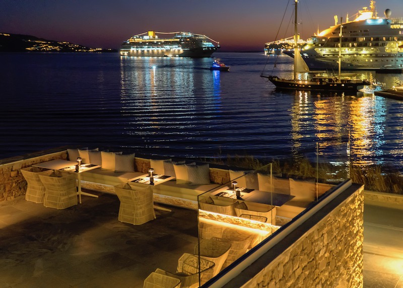 Night at Lafs Restaurant in Mykonos Riviera, Tourlos