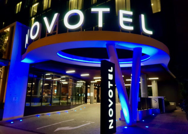 NOVOTEL SOUTH BANK Brisbane Hotel Review with Photos