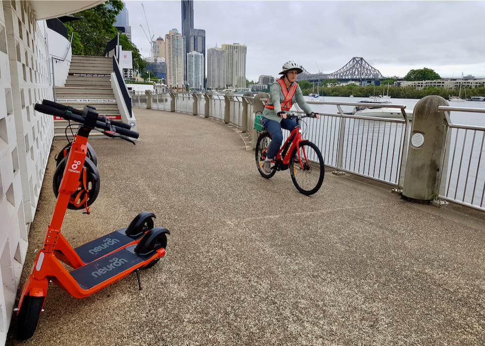 Electric scooters and bicycles are very popular.