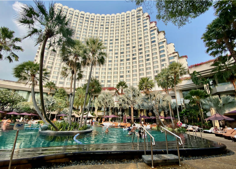 Review of Shangri-La Hotel in Bangkok