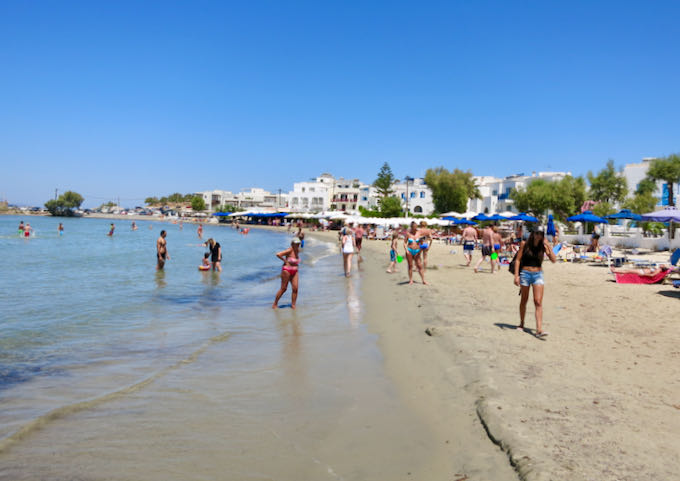 The best beach for families in Naxos.