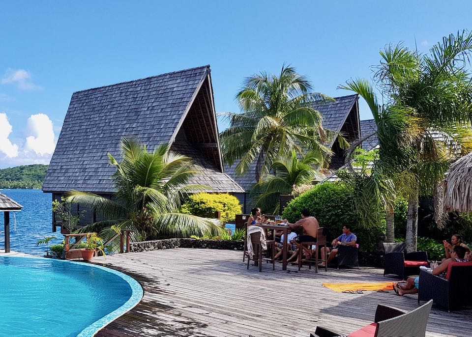 Best midrange beach hotel in Bora Bora.