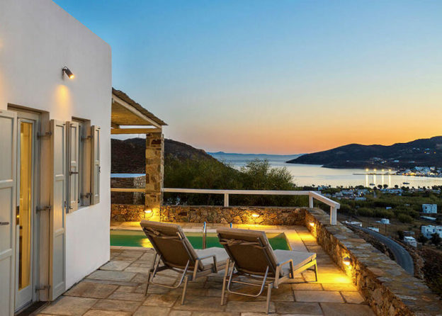 Where to Stay in Serifos - 9 Best Hotels & Beach Resorts