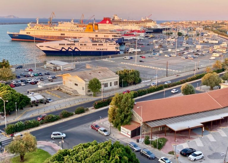 CAR RENTAL at HERAKLION AIRPORT