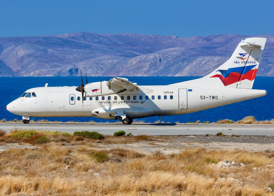 Airplane flying from Heraklion to Santorini.