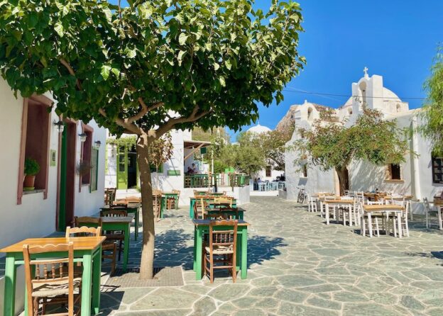 WHERE TO STAY in FOLEGANDROS - Best Towns & Areas