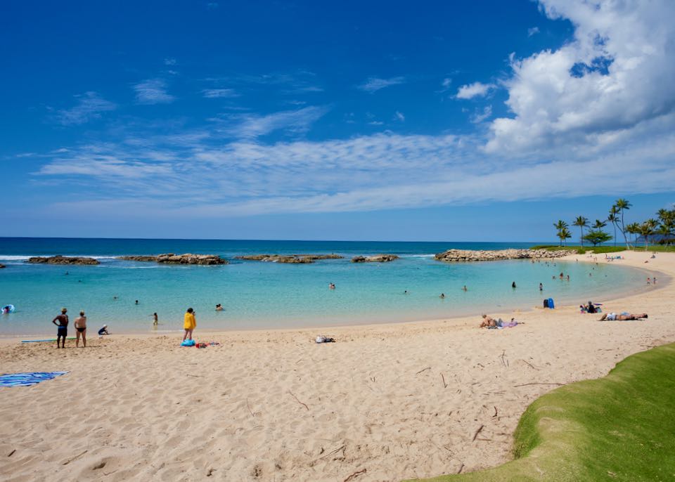 Best beach resorts in Oahu.