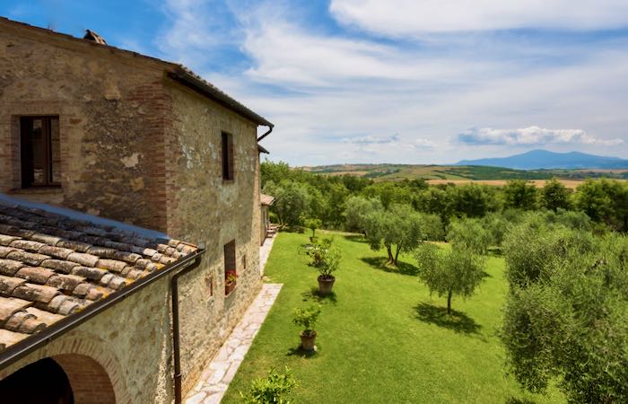 5-star agriturismo with good view.