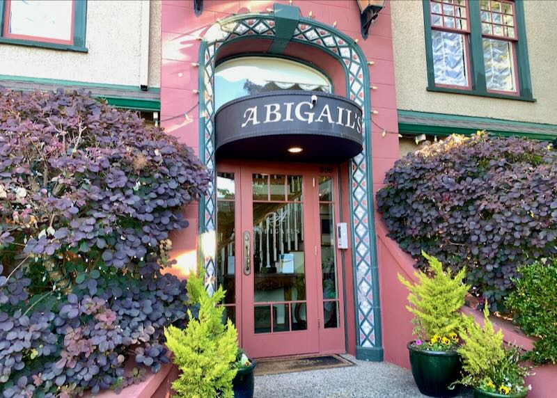 The entrance of Abigail's Hotel in Victoria