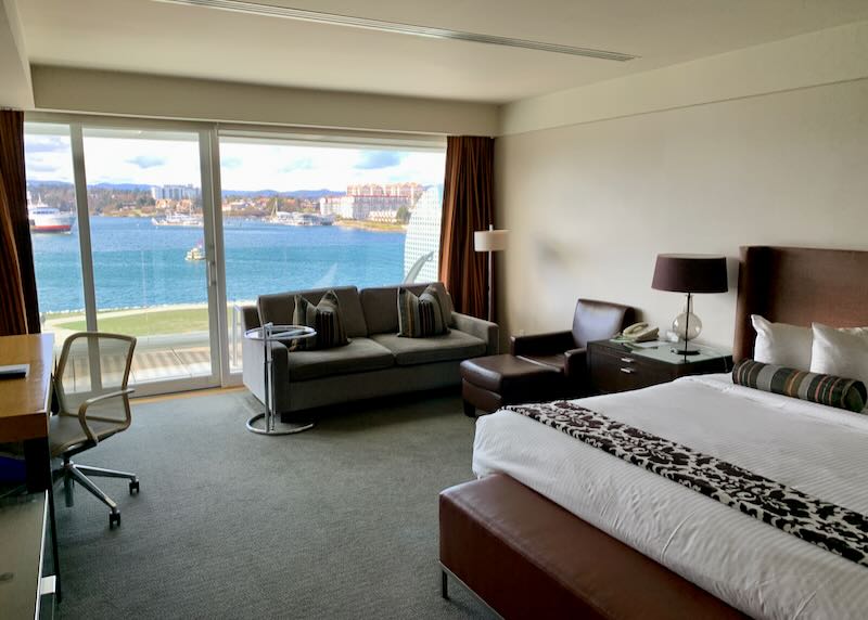 Erickson King Room with harbor view