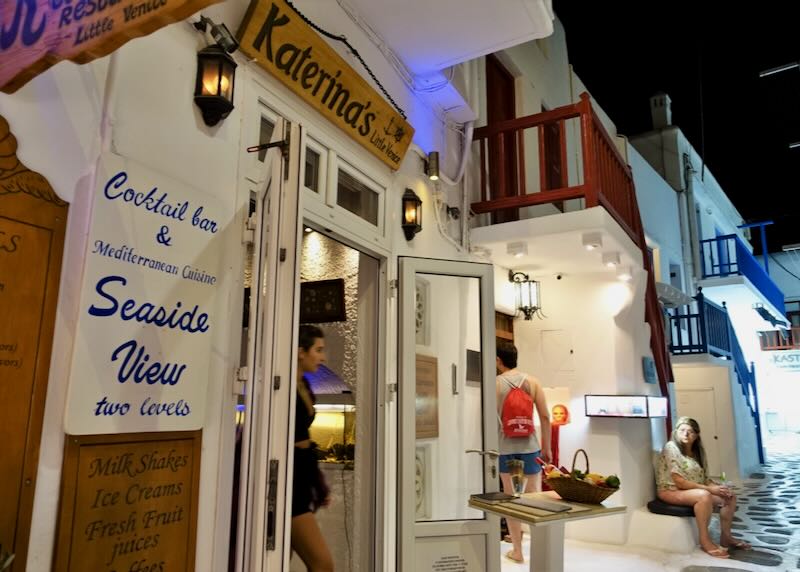 Katerina's Bar in Mykonos Town