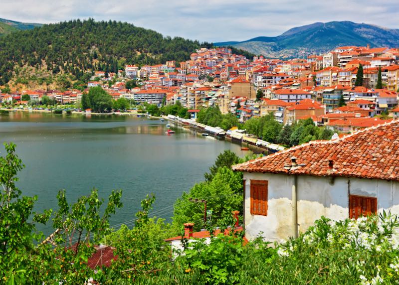 Best places to visit in Mainland Greece.