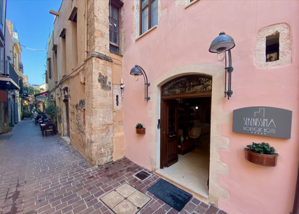 Boutique hotel in Old Town Chania.