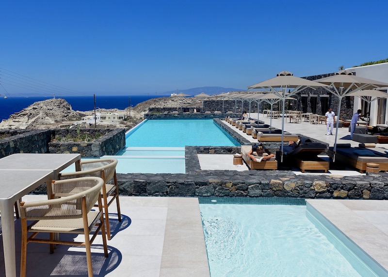 Elements Restaurant and pool at Canaves Epitome in Oia, Santorini