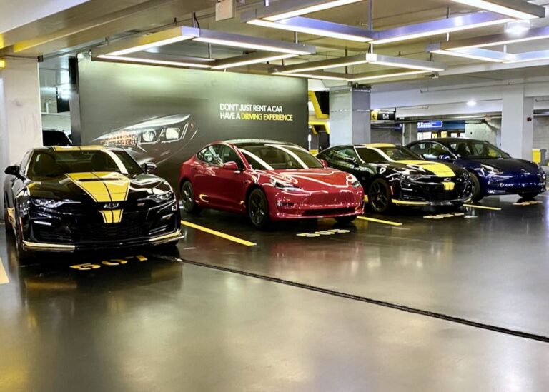 CAR RENTAL at FORT LAUDERDALE AIRPORT