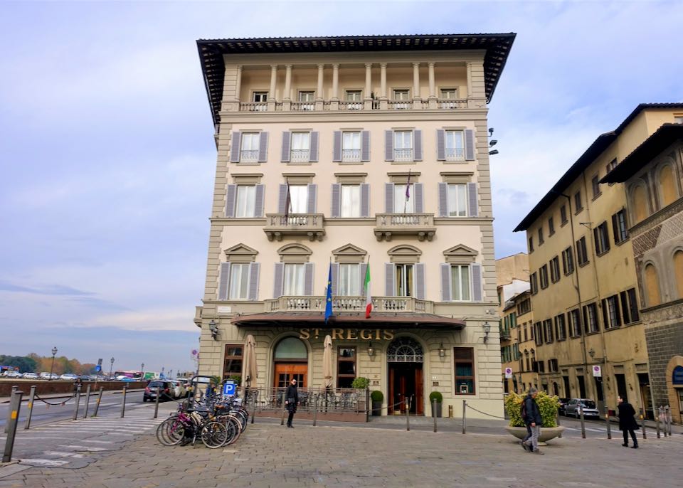 Hotel close to Florence main train station.