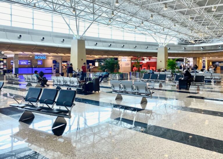 Car Rental at the MIAMI AIRPORT Updated for 2022