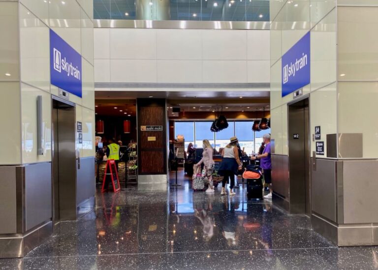 Car Rental at the MIAMI AIRPORT Updated for 2022