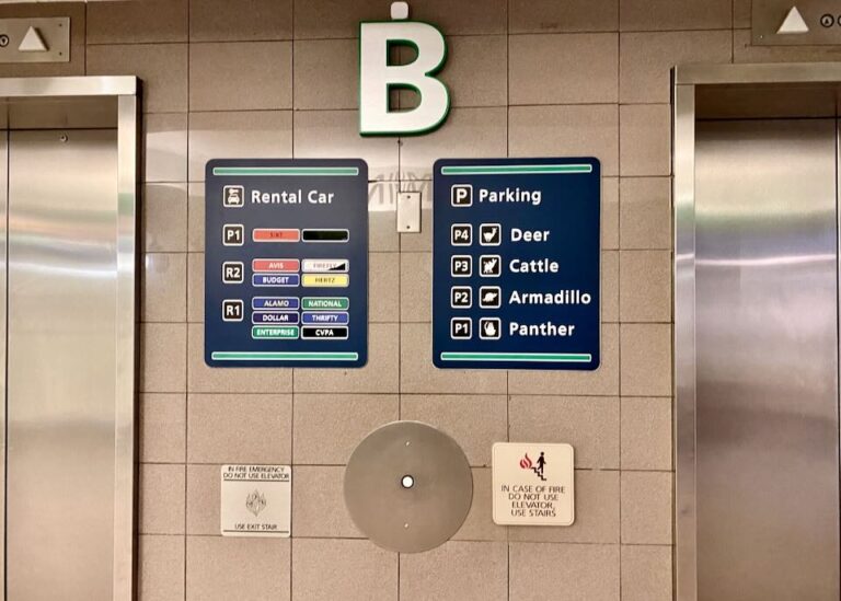 CAR RENTAL at ORLANDO AIRPORT