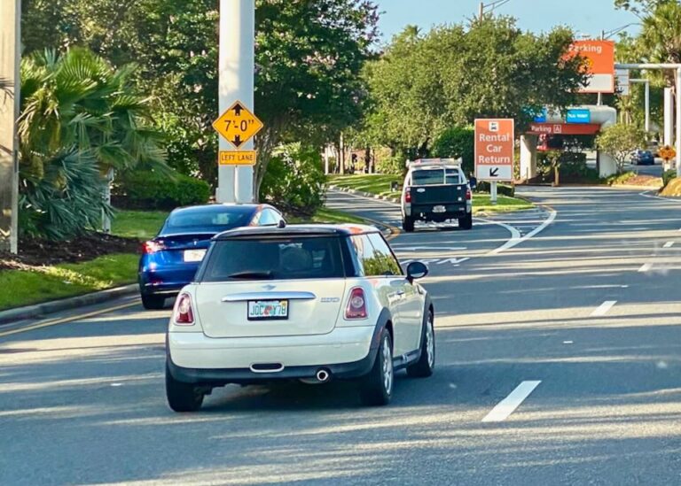 CAR RENTAL at ORLANDO AIRPORT