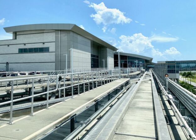 CAR RENTAL at TAMPA AIRPORT - Tampa Airport Cars 24 624x446 