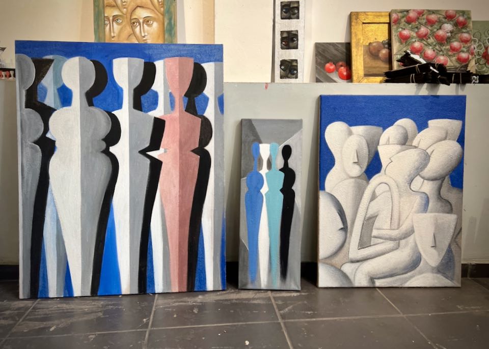 Colorful paintings of Cycladic-inspired stylized human forms