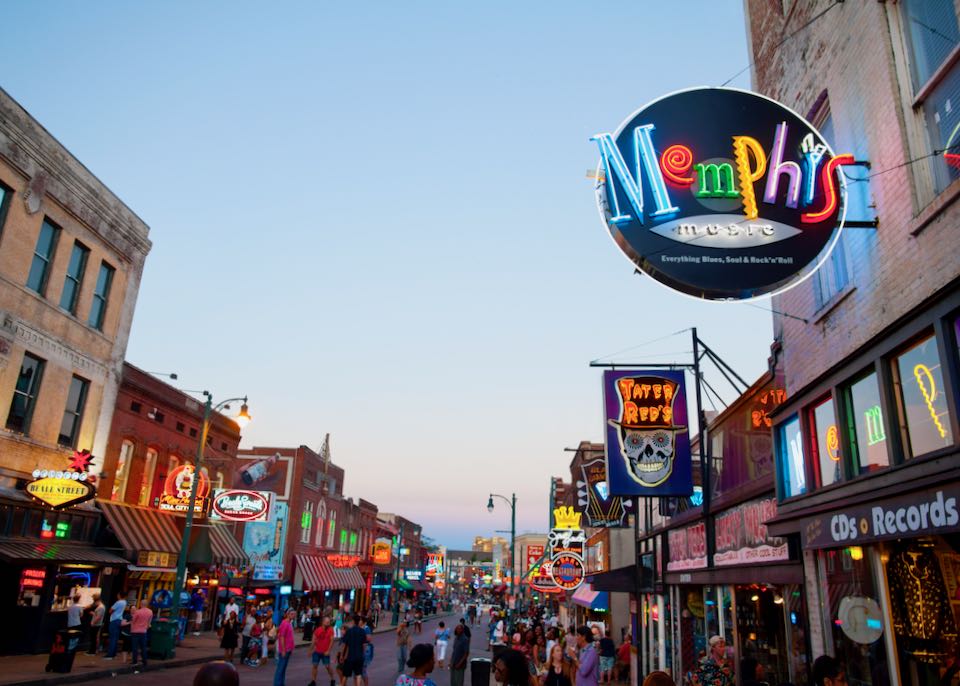 WHERE TO STAY In MEMPHIS Best Areas Neighborhoods