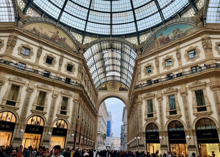 WHERE TO STAY In MILAN - Best Areas & Neighborhoods