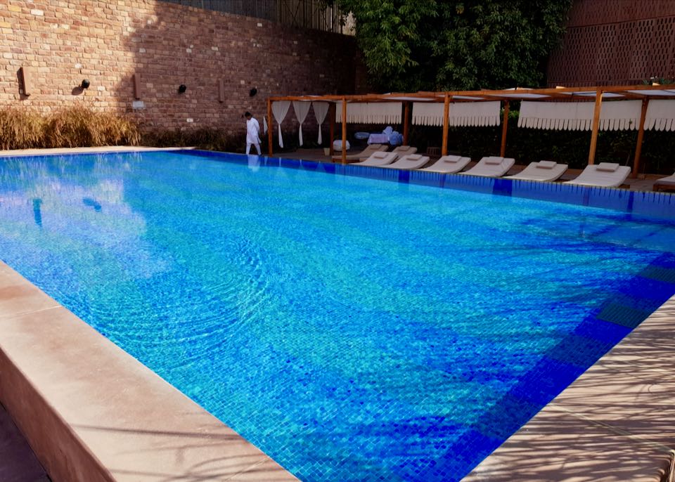 Jodhpur hotel with heated pool.
