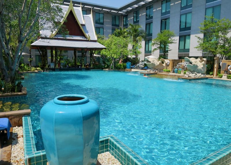Bangkok airport hotel with swimming pool.