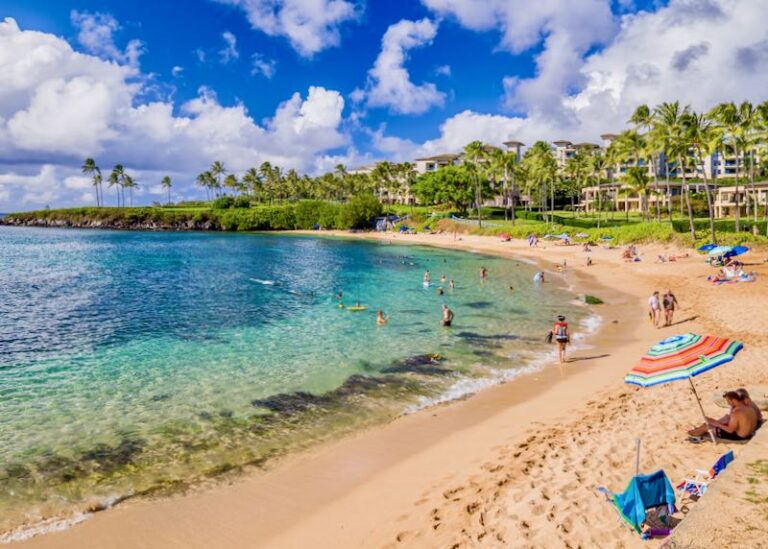 WHERE TO STAY in MAUI - Best Areas & Towns