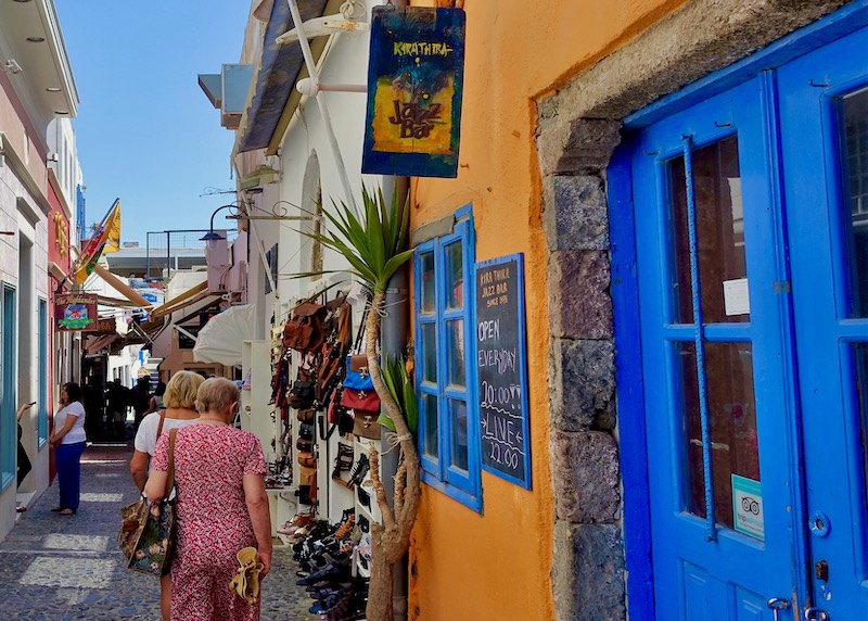 The narrow lane outside Kira Thira Jazz Bar in Fira, Santorini