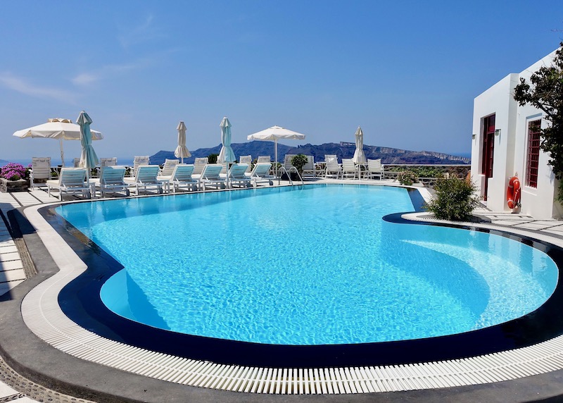The pool at Nikos Villas in Oia, Santorini
