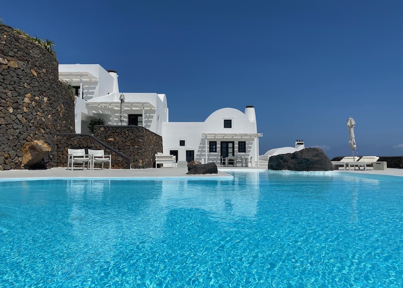 Aenaon Villas, one of the best hotels in Santorini for privacy