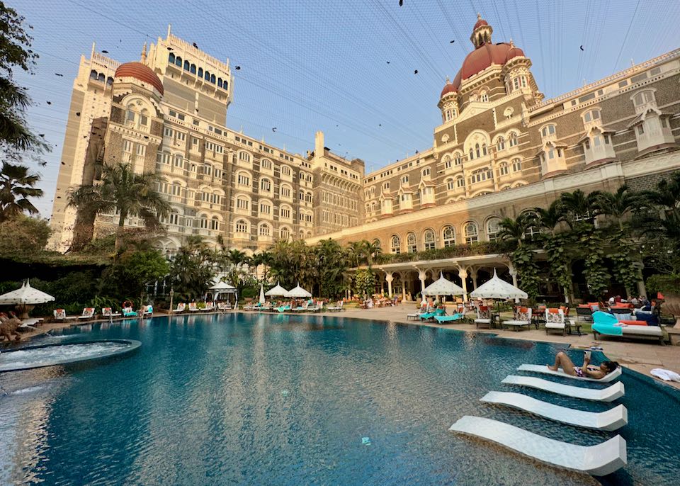 Pool at best luxury hotel in Mumbai.