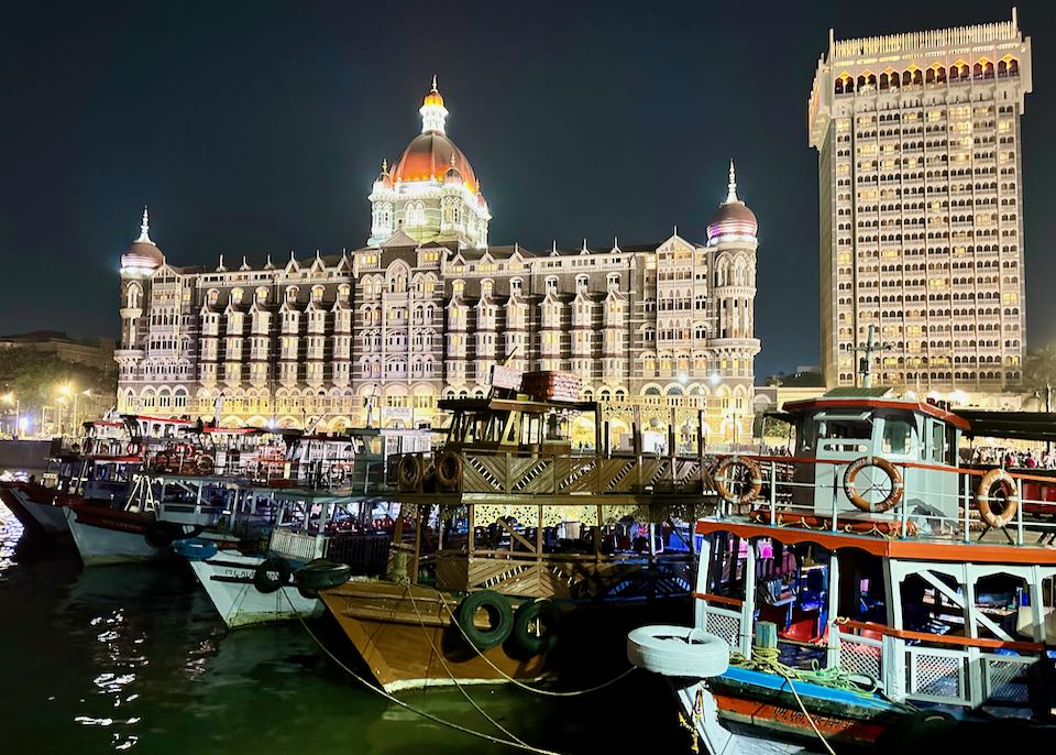 View of best luxury hotel in Mumbai.