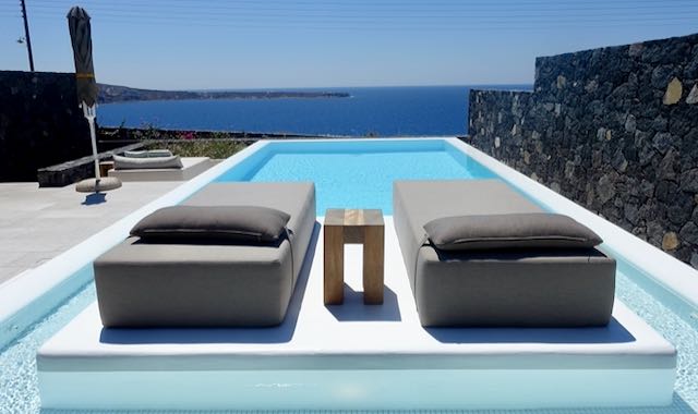 Best Santorini villa for couples and honeymoon.