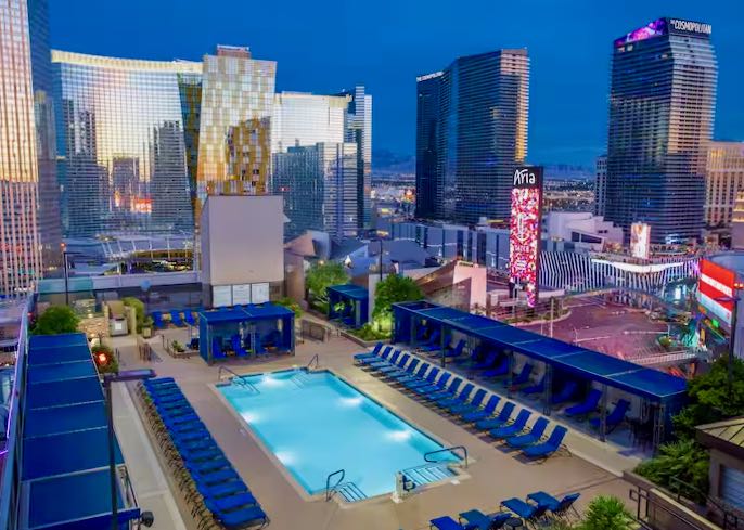 The Best Hotels in Vegas for Kids - Places to Take Toddlers and Kids